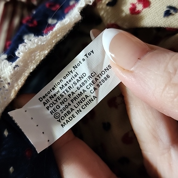 RAGGEDY ANN AND RAGGEDY ANDY DOLLS. USED 2004. - Picture 7 of 8